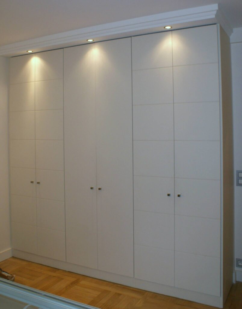 Mobilier professionnel sur mesure à Versailles — ID Rangements