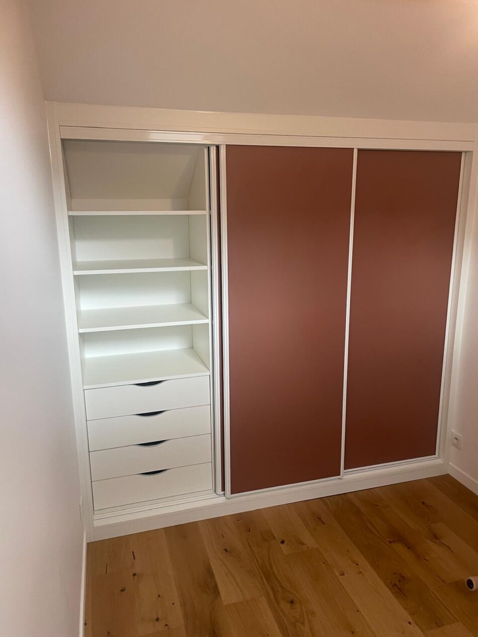 Placard de chambre aménagé sur mesure à Montreuil 5